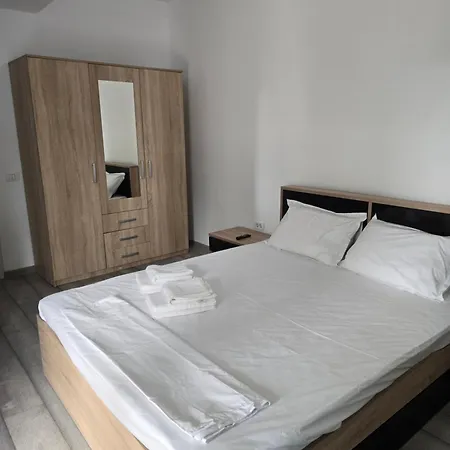 Apartment Safir *